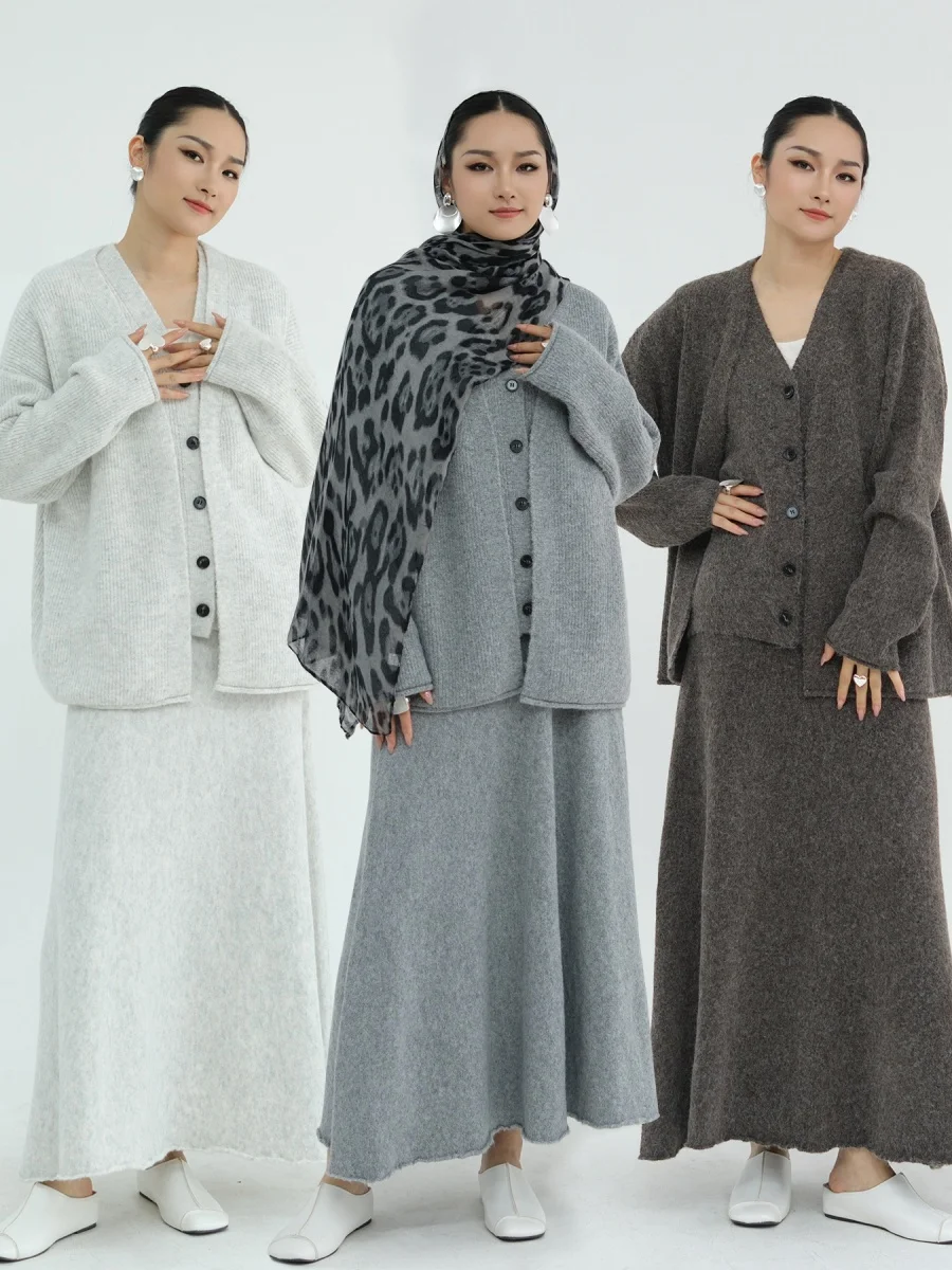 Femmes musulmanes dubaï Abayas Robe modeste hiver épais tricoté ensemble couleur unie trois pièces ensemble Islam Robe Femme caftan ensemble de vêtements