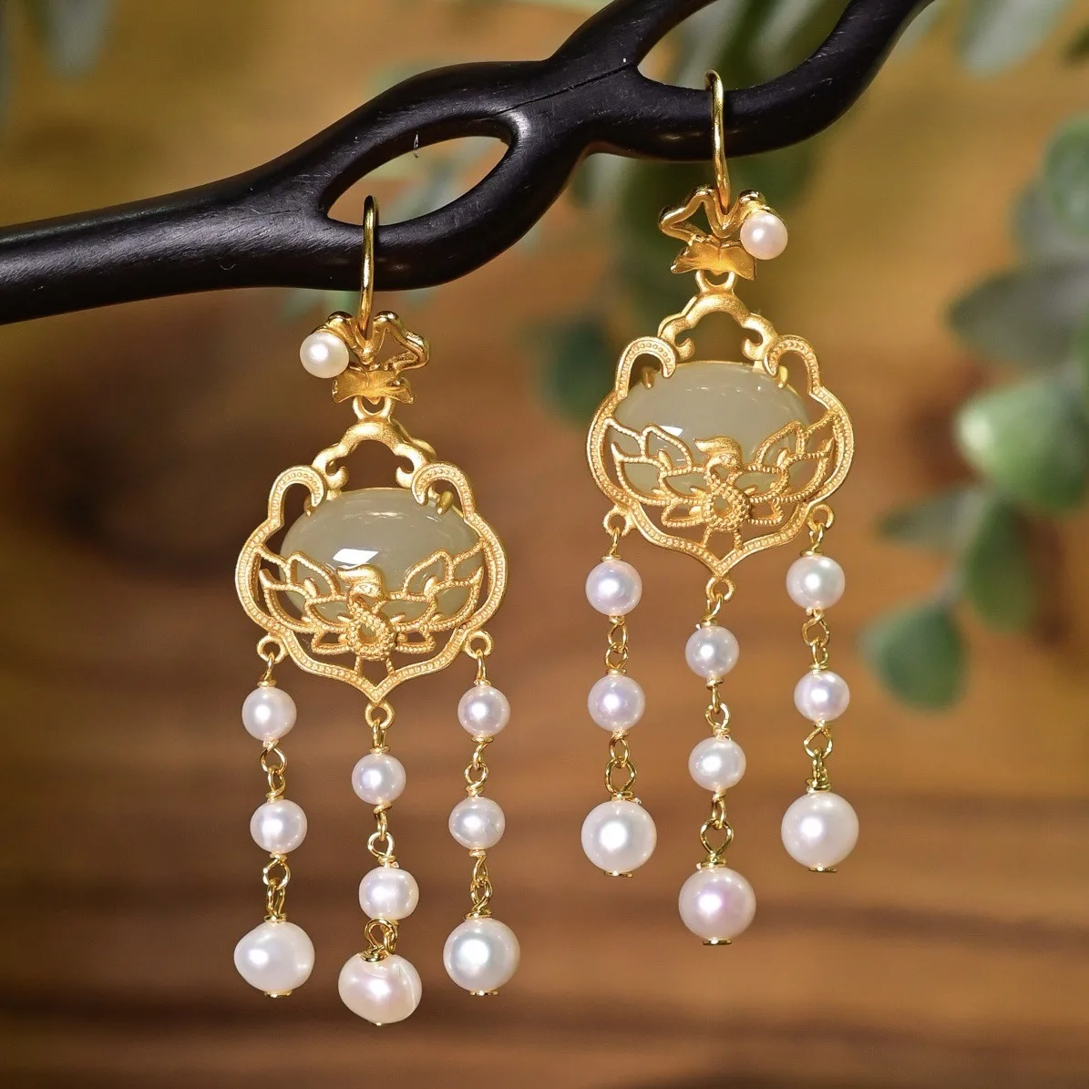 

Hetian Jade Ruyi Earrings, 925 Silver Gold Plated with Freshwater Pearl Fringe, Chinese Elegant Jewelry Gift