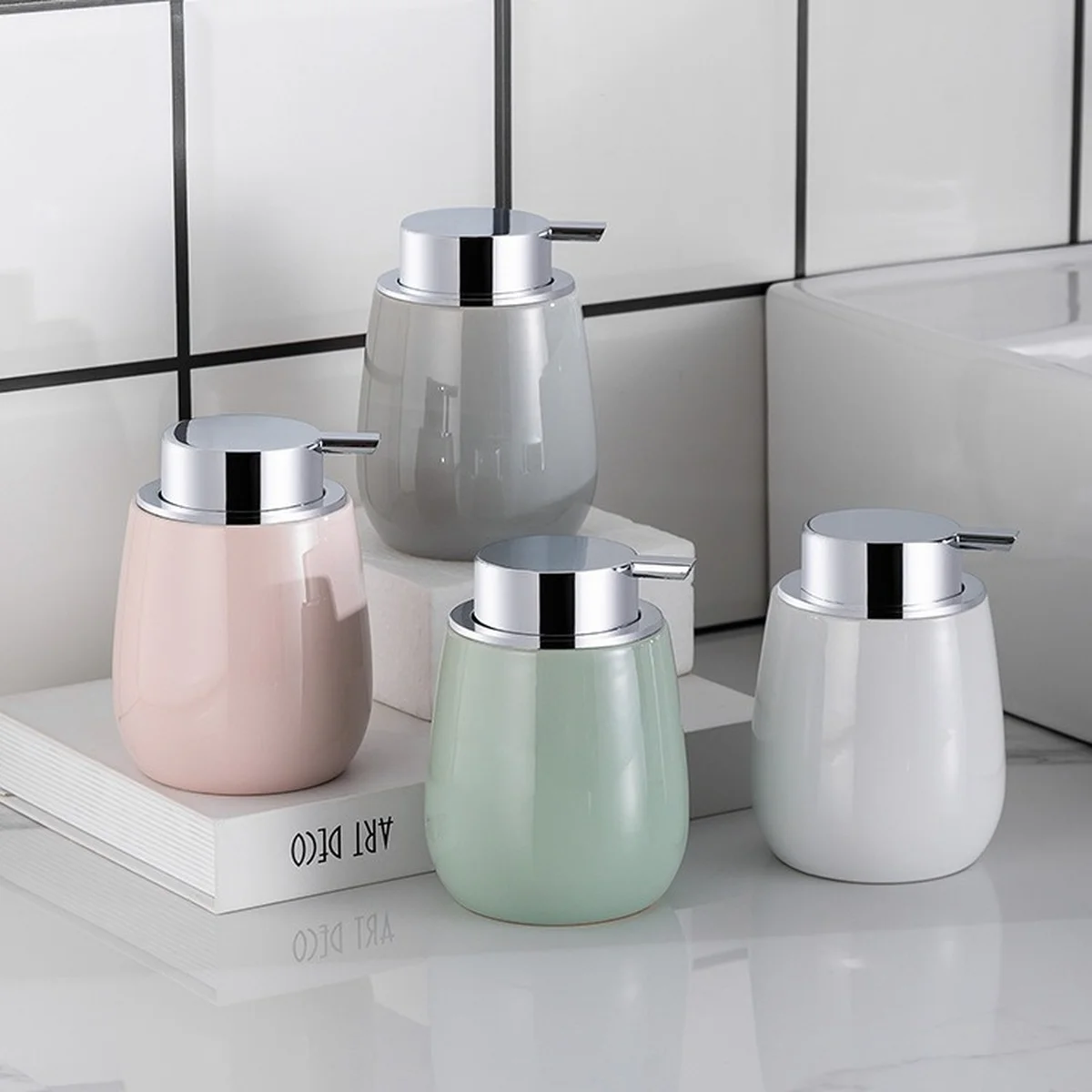 

Bathroom Liquid Soap Dispensers Ceramic Hand Sanitizer Ceramic Shampoo Bottle Pressing Shower Gel Dispenser Bathroom Accessories