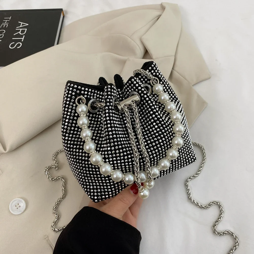 Fashion Rhinestone Shoulder Crossbody Bucket Bag Women Evening Clutch Drawstring Pearl Chain Shiny Exquisite Handbags Purse