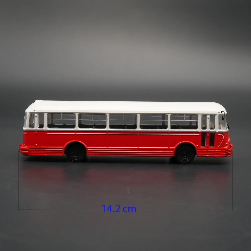 Diecast IXO/IST 1:72 Scale CHAUSSON APH 520 Alloy Car Model Collectible Toy Gift Souvenir Display Ornament