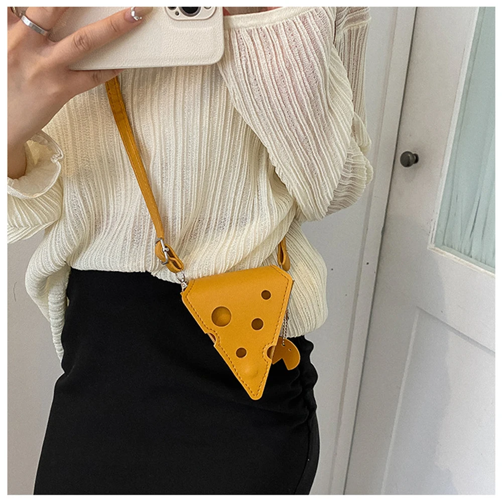 Bonito oco para fora queijo mini crossbody saco feminino estilo francês doce amarelo pu bolsa moda versátil feminino batom sacos