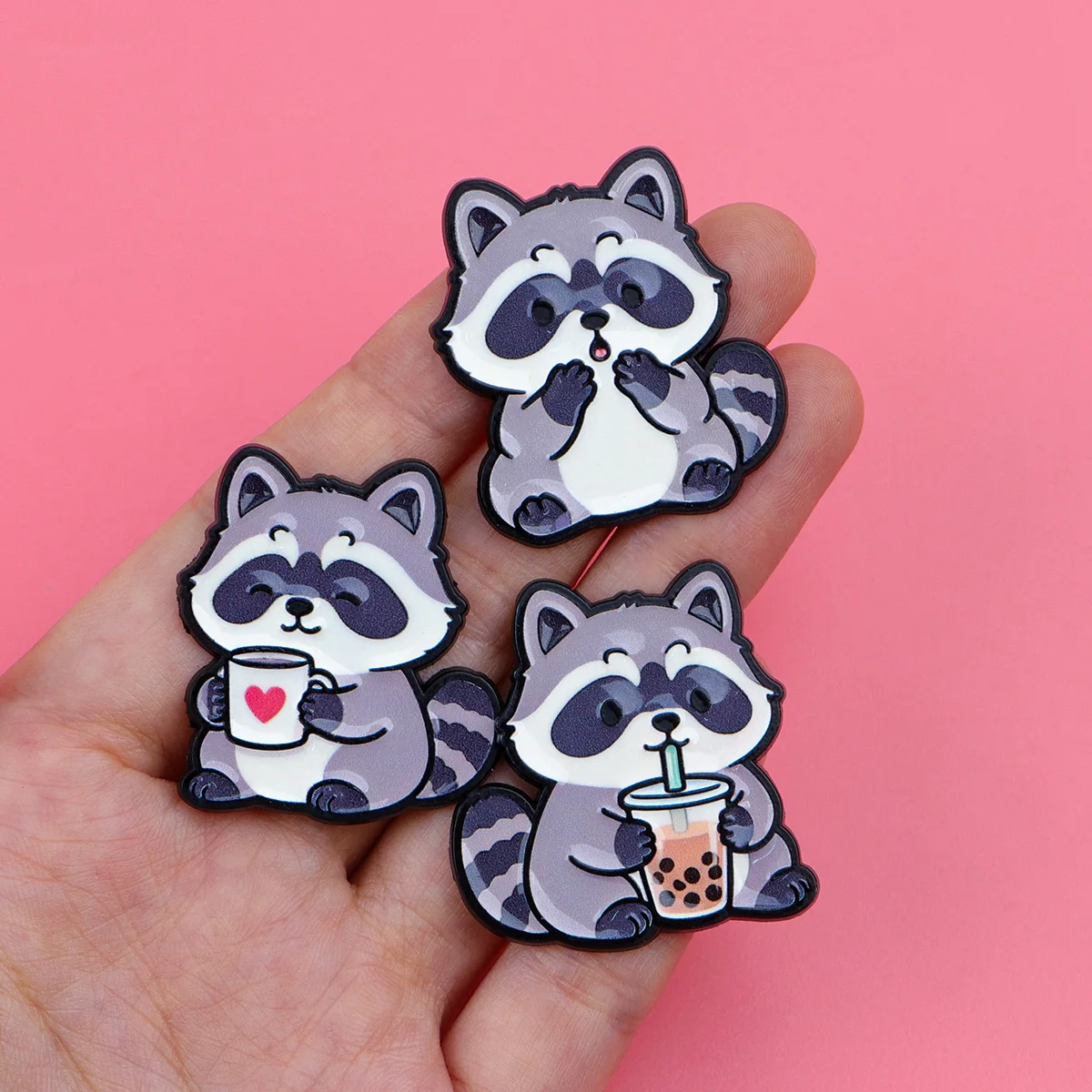 10 Stück niedliche Kawaii-Cartoon-Waschbär-Emaille-Pins aus Metall, Set mit Abzeichen für Rucksack, Kleidung, Accessoires, Schmuck, Geschenk für Freunde – Detail 5