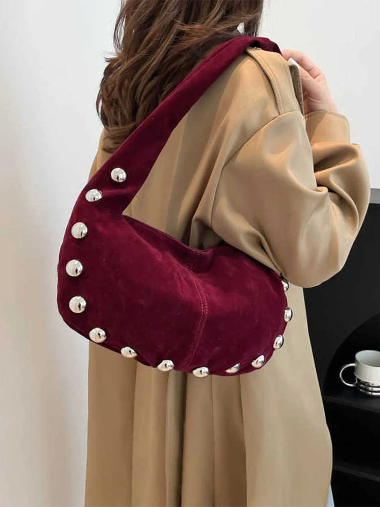 Punk Style Rivets Design Shoulder Bags for Women Faux Suede Fashion Luxury Lady Underarm Bag Female Handbags