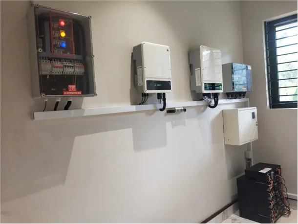 Goodwe XS G3 GW700/1000/1500/2000/2500/3000/3300-XS-30 700W 1kw 1.5kw 2kw 2.5kw 3kw 3.3kw sull'inverter a rete