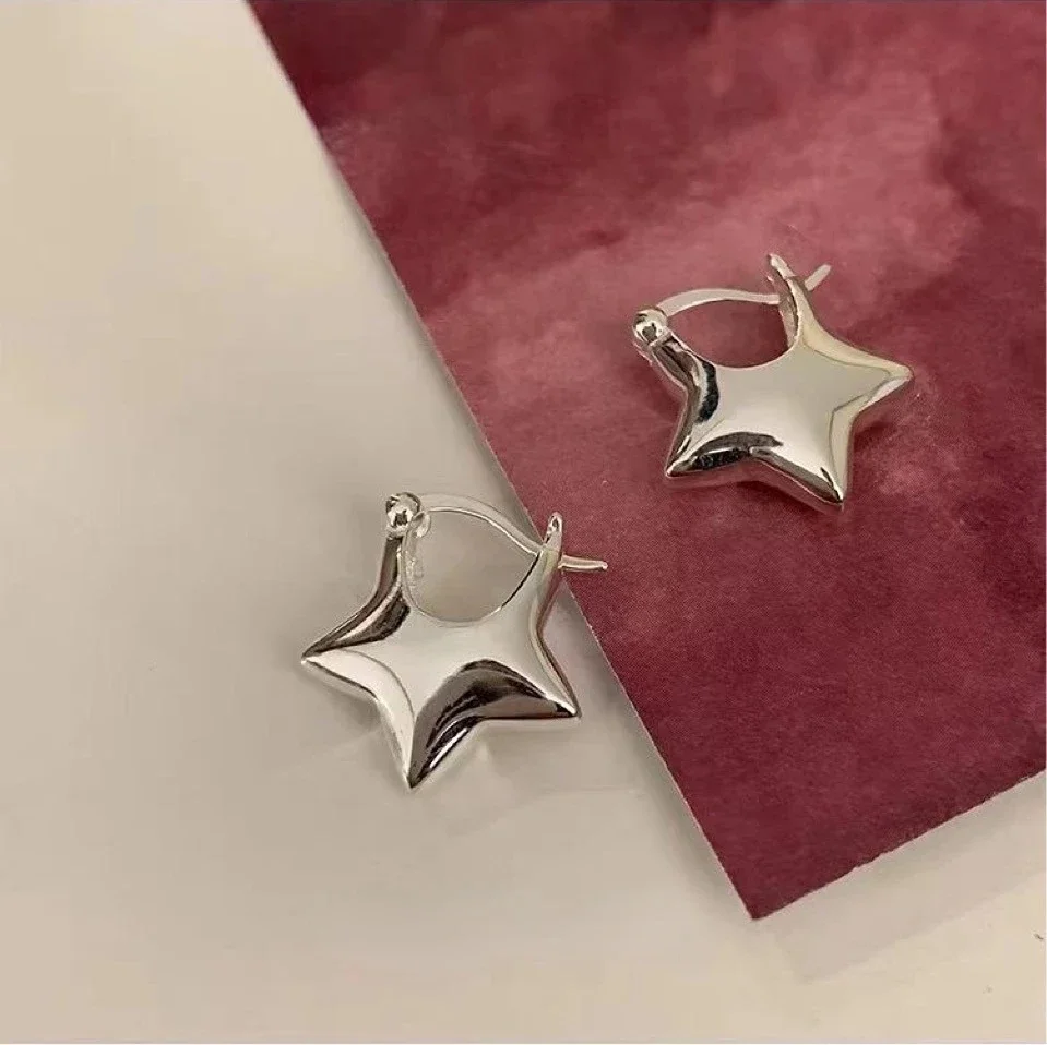 Minimalist 2025 Korean Trend Metal Star Pentagram Stud Earrings for Women Girls Lucky Ear Rings Statement Earings Jewelry Party