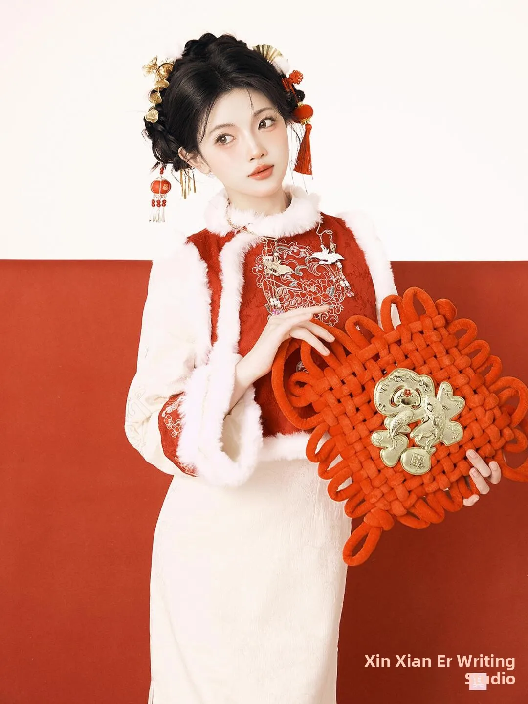 

2026 New Year Hanfu Costume Reformed Ming Dynas Photoaphy Clothing Festive Aosphere New Year eeting Outfit