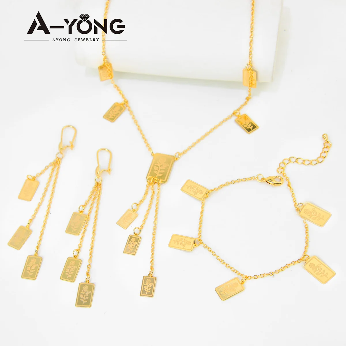 Luxus Dubai vergoldet Hochzeit Schmuck Set 21k vergoldet Fashion Square Anhänger Halskette Saudi Frauen Event Party Schmuck – Detail 2