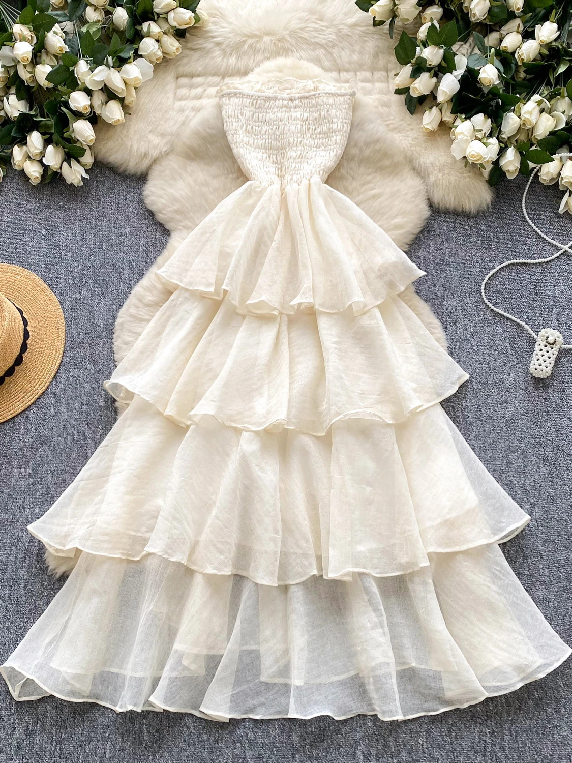 Vestido Midi E de Cintura Alta em Linha A para Mulheres Verão 2025 Sem Mangas Estilo de Saia Torta Versão Coreana para...