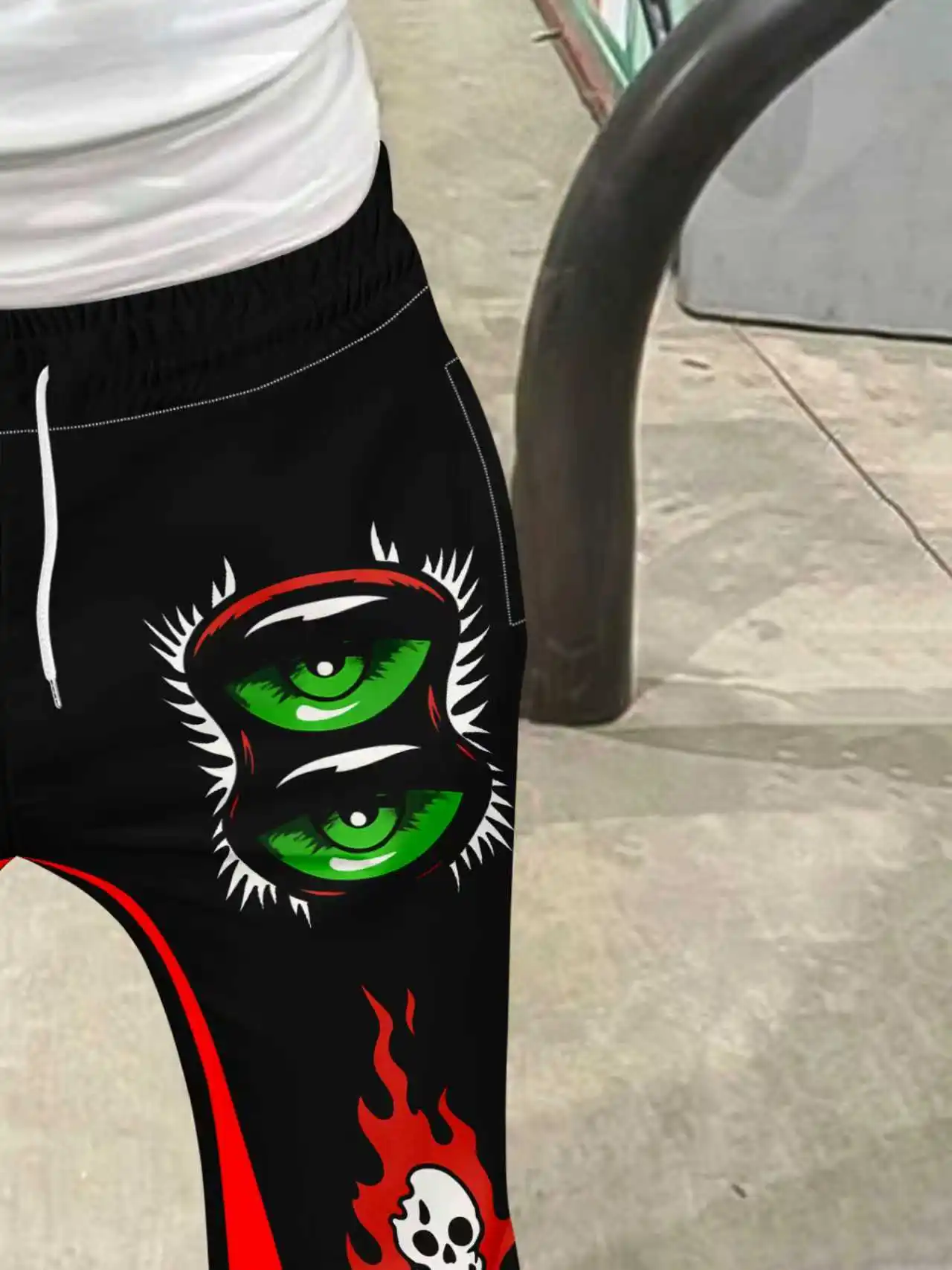 Nowe, oddychające i modne spodnie sportowe z siateczki z nadrukiem 3D w stylu europejskim i amerykańskim dla dorosłych i dzieci.