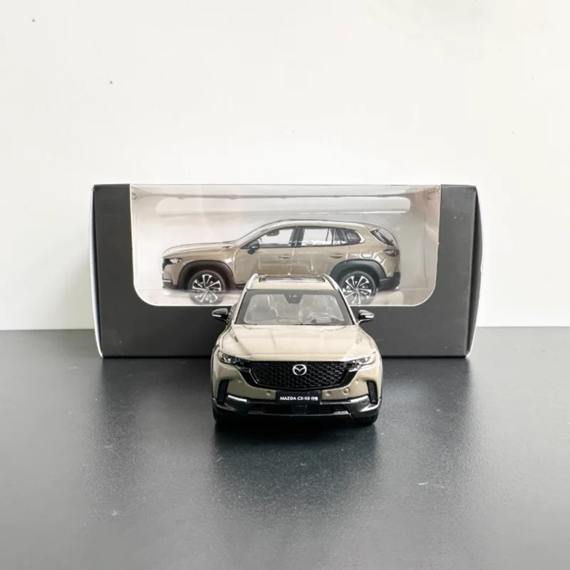 

Diecast 1:43 Scale CX50 2023 SUV Alloy Simulation Car Model Collection Souvenir Adult Children Holiday Gift Toys Static Display