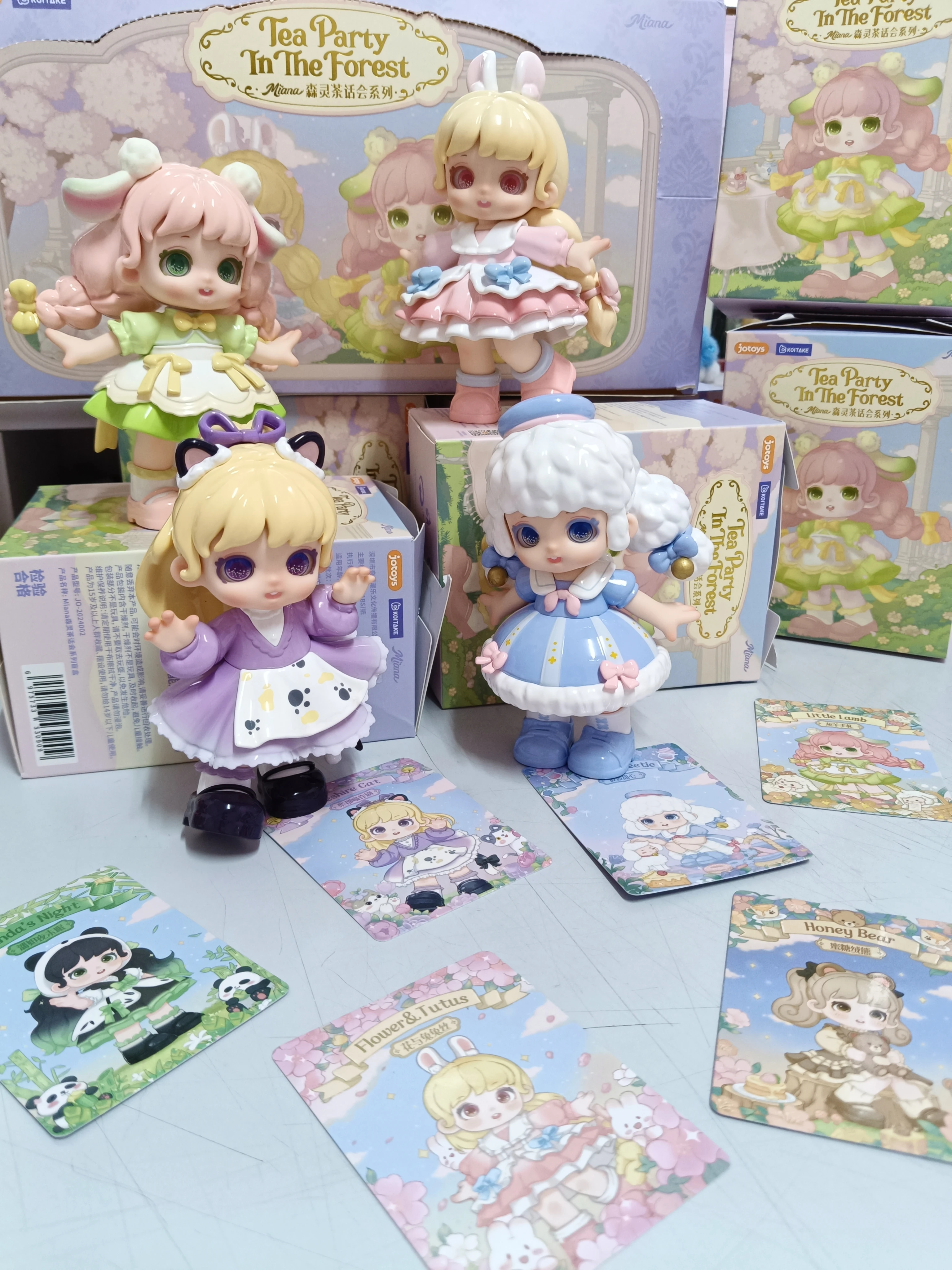 

Оригинальная серия Miana Small Miana Senling Tea Party In The Forest, слепая коробка Tide Play, экшн-фигурка, версия Q, модель, милая кукла