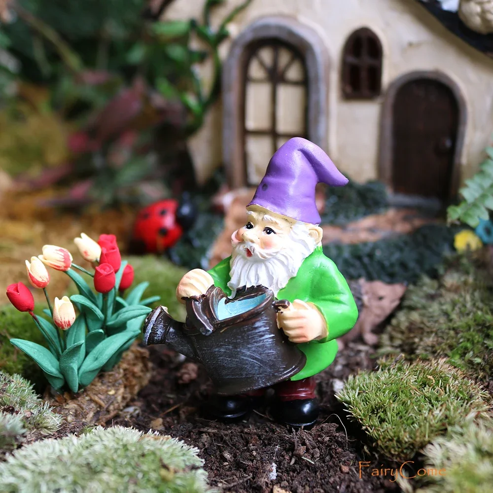 5pcs Mini Garden Gnomes Statue Fairy Garden Gnomes Set Miniature Figurine Small Garden Gnomes Outdoor Bonsai Dwarf Elves Pixie