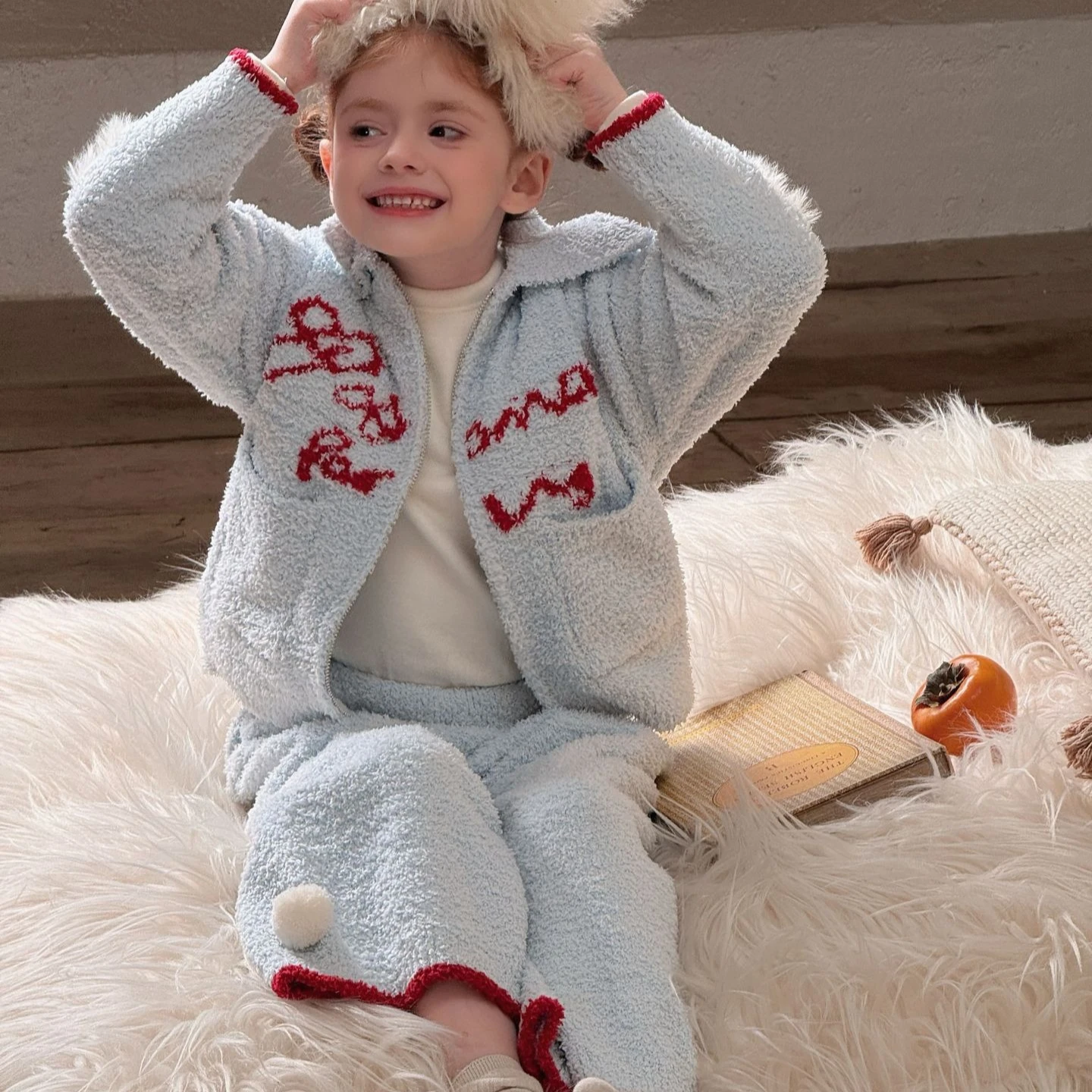 

Girls Suit 2025 Autumn and Winter New Childrens Clothing Korean Style Girl Baby Fashion Light Blue Letter Home Clothes Two Sets