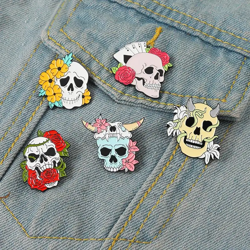 Flower Bush Skull Enamel Pins Custom Skeleton Brooches Lapel Badges Colorful Punk Gothic Jewelry Gift for Friends