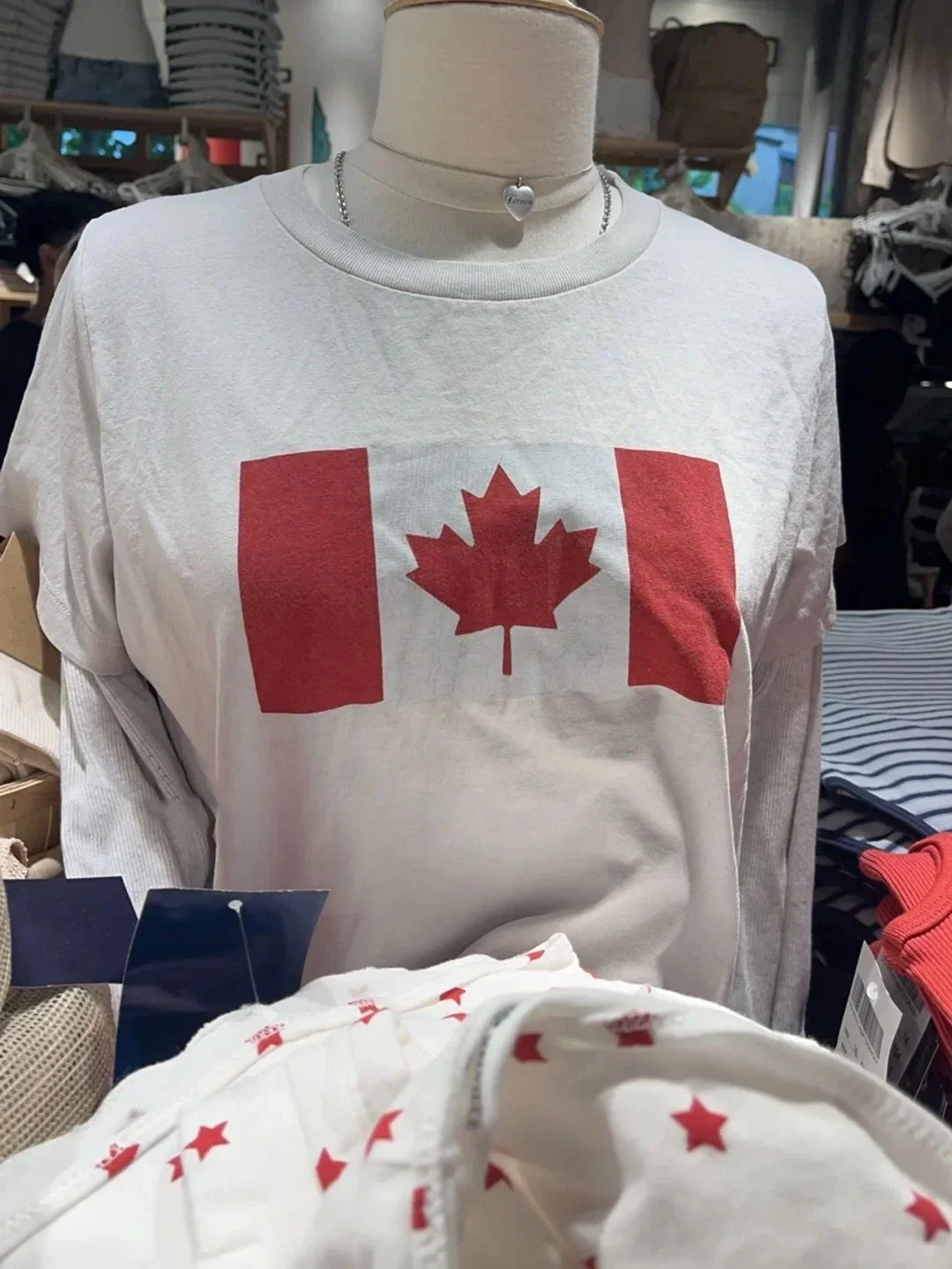 White Printed Crewneck T-shirt for Women 2024 Autumn Trendy Babes Cropped Tops for Ladies Canada Maple Leaf  print FemaleT-shirt