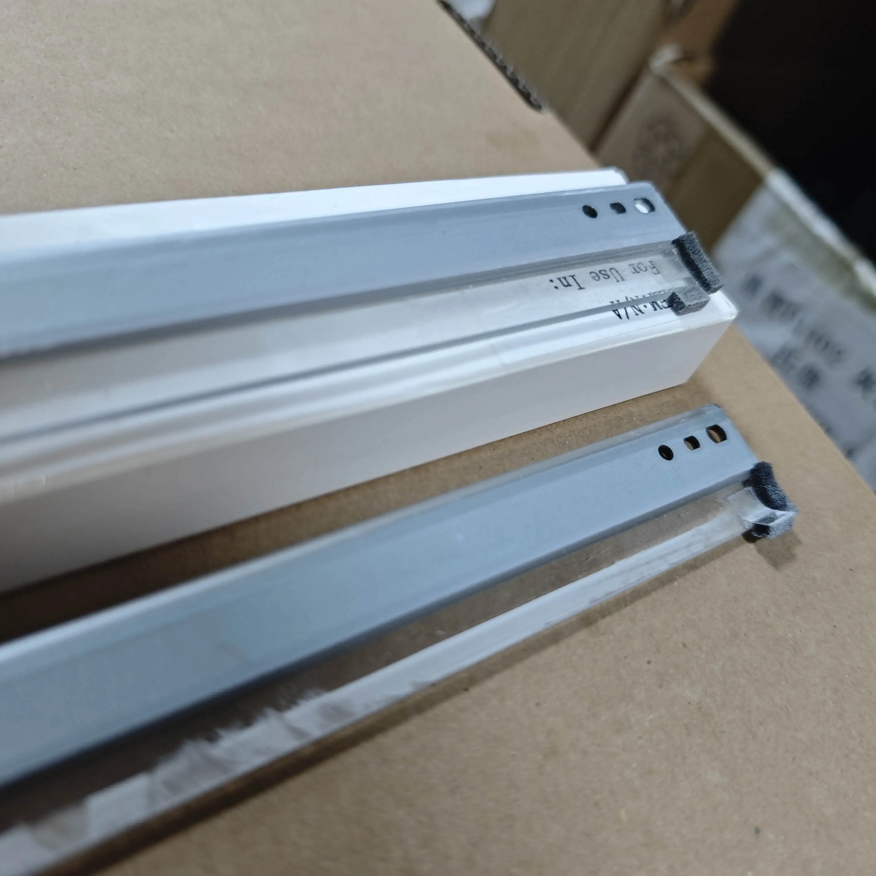 

10шт. Лезвие для чистки барабана DR512 для Konica C224 C284 C226 C256 C266 C227 C287 C258 C308 C368 C454 C554 C364 C458 C558 C658