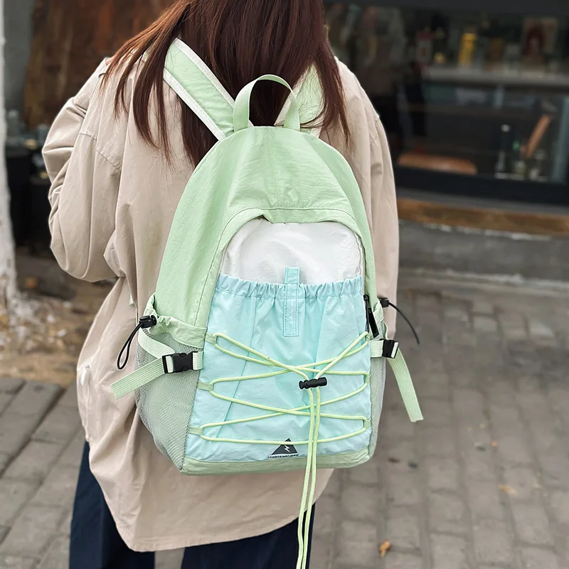 

Retro Kids Backpacks for Boy Designer Bag Outdoor School Bags Class Bags for Girl Travel Bags Sports Backpacks Mochilas Mujer