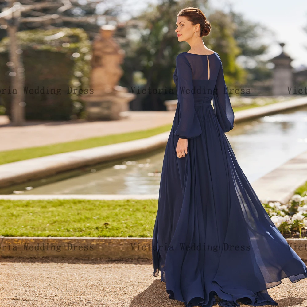 Elegant Navy Blue Mother of the Bride Dresses V Neck Long Sleeves Wedding Party Gowns Pleat Floor Length A-Line فساتين السهرة