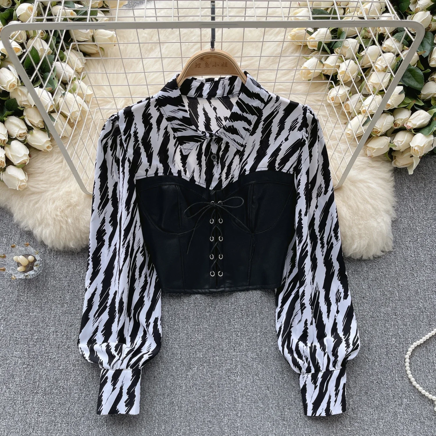 Women Vintage Lantern Long Sleeve Zebra-stripe Bandage Blouse Slim Elegant Korean Fashion Top Sexy Spring Summer Women Shirt