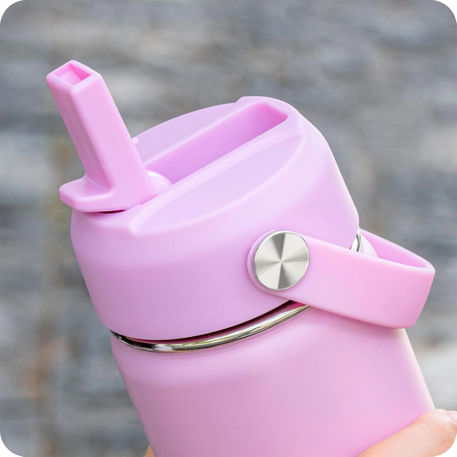 غطاء من القش لزجاجات المياه ذات الفم الواسع