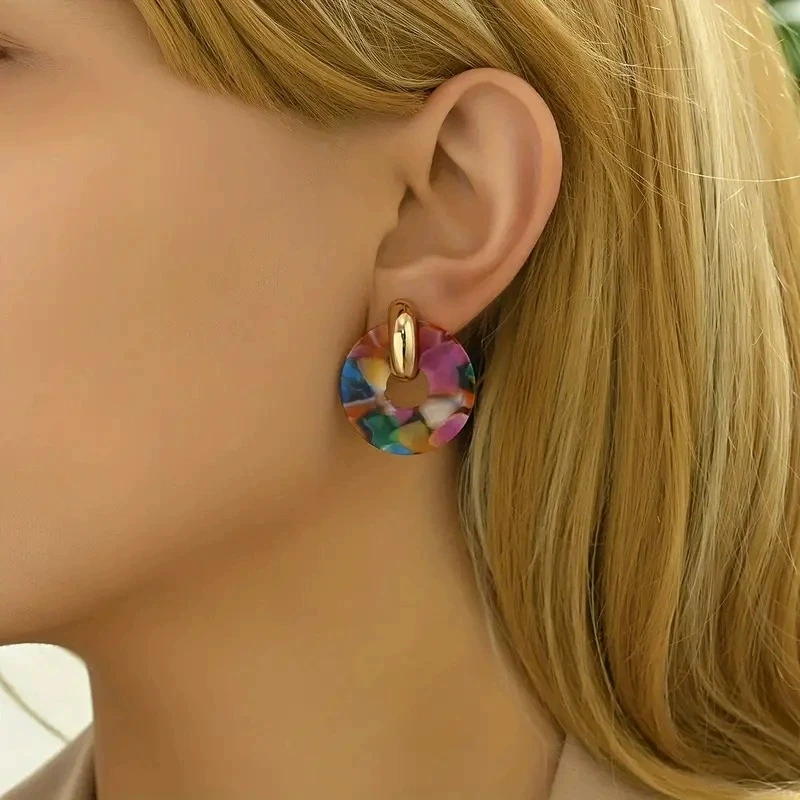 الاتجاه الفرنسي الأنيق الملونة هوب أقراط للنساء اكسسوارات الحفلات مجوهرات مخصصة