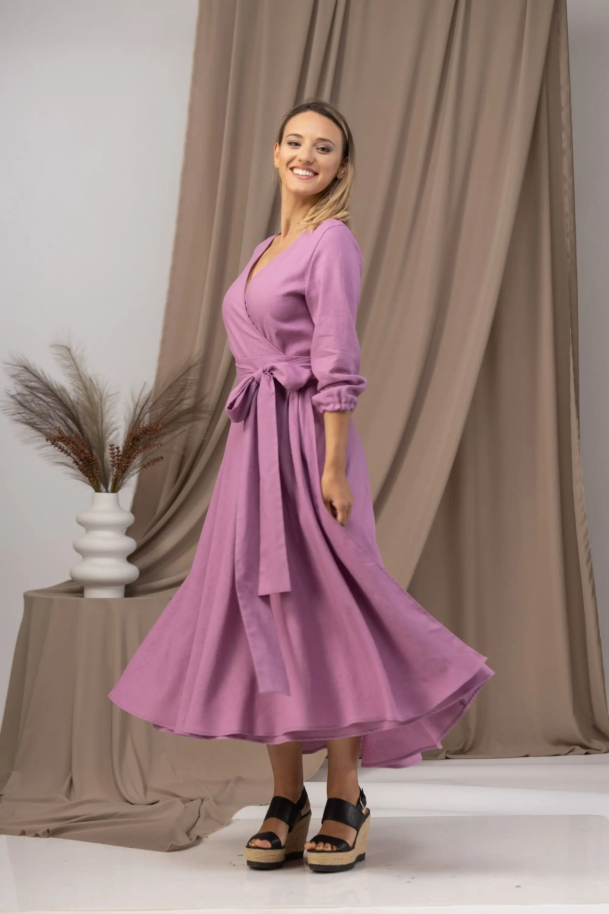 

Stylish Elegant Long Dress Commuting Solid Color V-Neck Long Sleeve Large Swing Loose Casual Special Occasion Cocktail Ball Dres