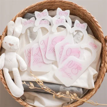 Séparateurs de taille mensuelle en acrylique pour bébé de 0 à 24 ans, organisateurs de séparation de placard, cartes commémoratives de jalon, accessoires de photographie