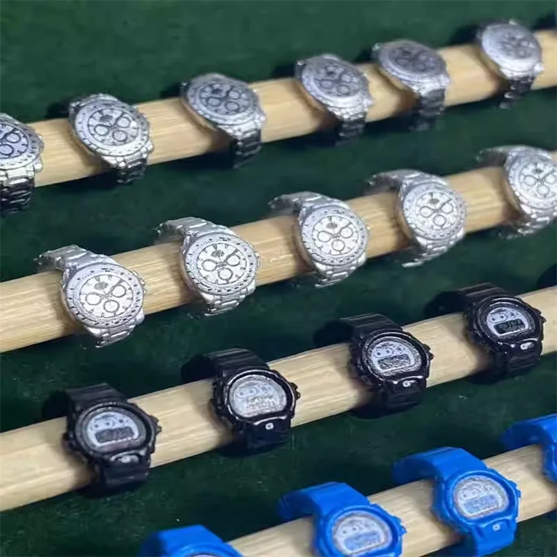 YYDS MR. الشكل 1/12 مشهد الجندي لعبة كلاسيكية ساعة معصم نموذج عالي الجودة اكسسوارات تناسب 6 ''عمل دمية الجسم في الأوراق المالية #4