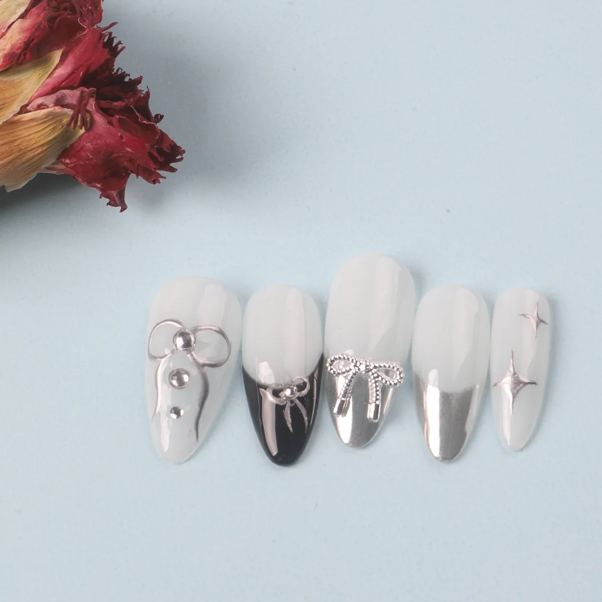 10 ピース/ロットゴールドシルバー弓ネイルチャーム合金韓国ちょう結びリボン金属アクセサリーネイルアートの装飾 DIY デザイン