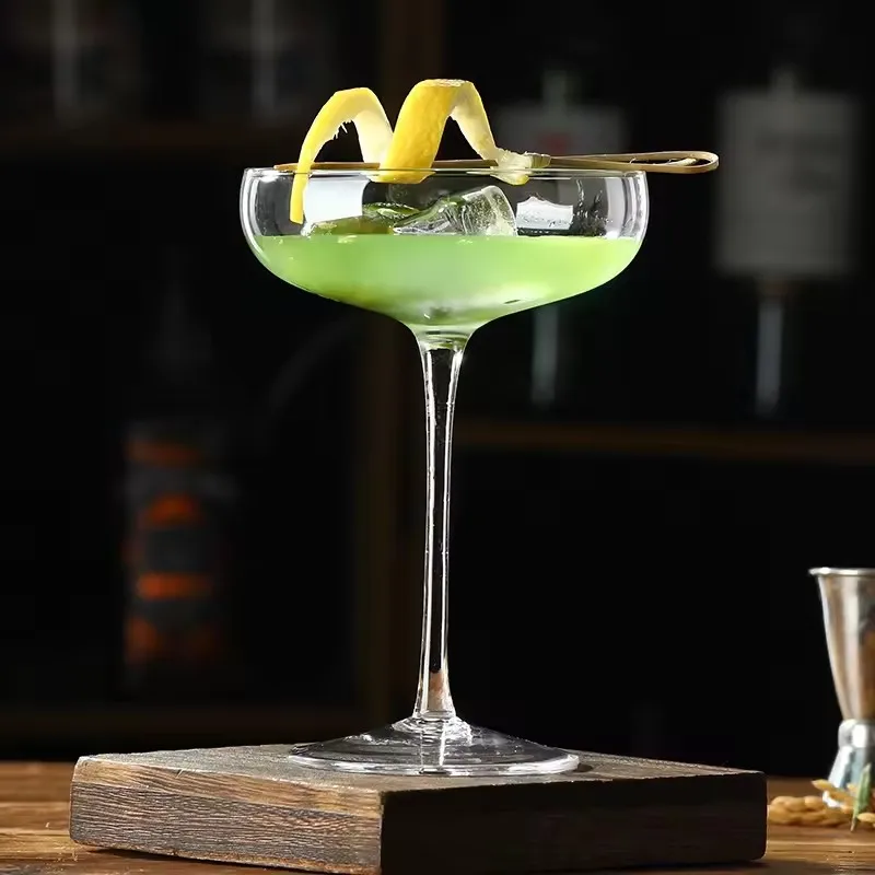 

2PCS Cocktail Glasses, Martini Glasses, 220ml For Water, Juice, Beer, And Cocktail