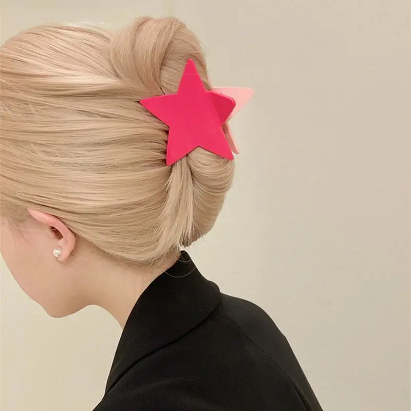 1pc New hair accessory with small design, pink five pointed star clip, contrasting star double-sided braided hair clip