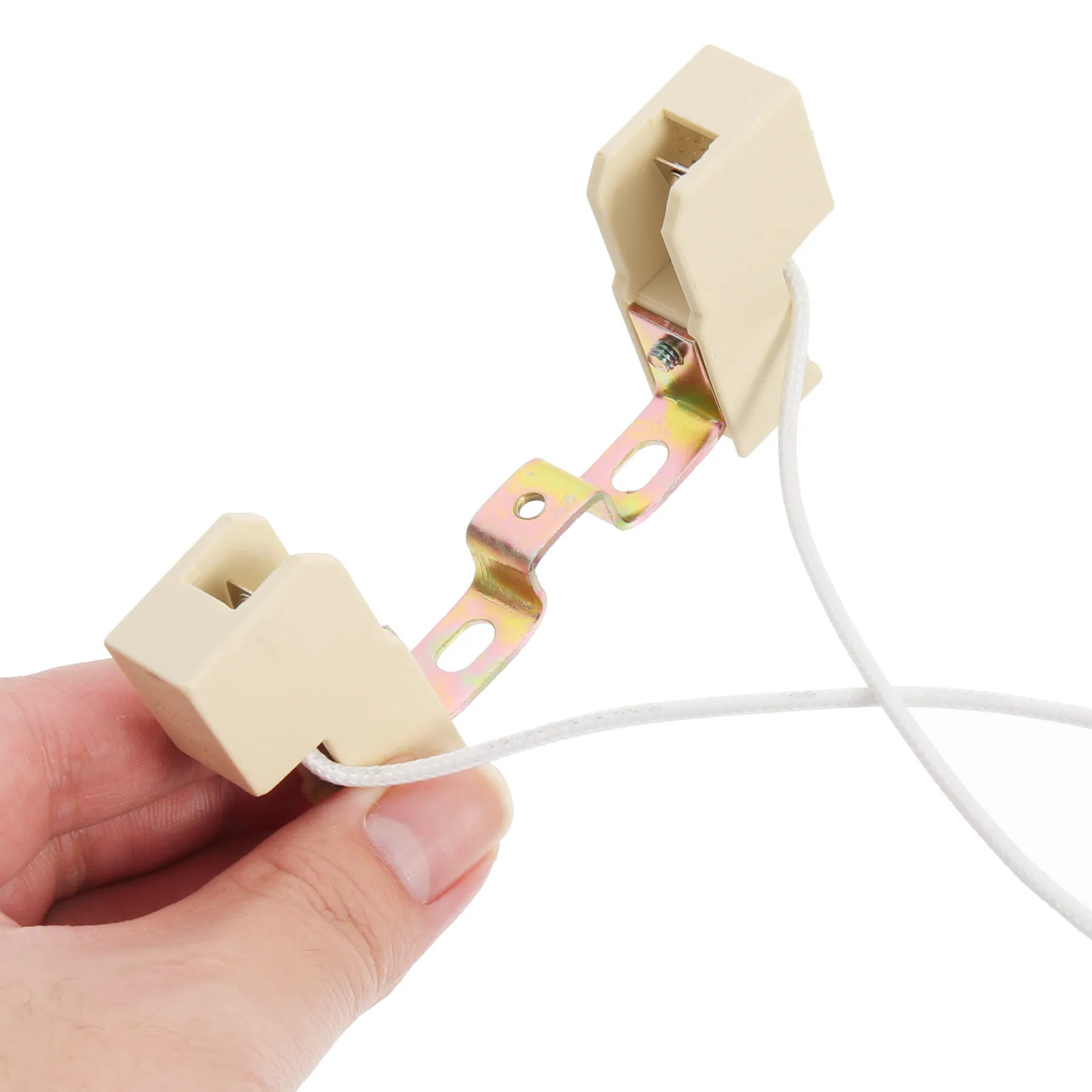 

Комплект из 3 керамических двусторонних патронов R7s (78 мм) для галогенных прожекторов и рабочих светильников