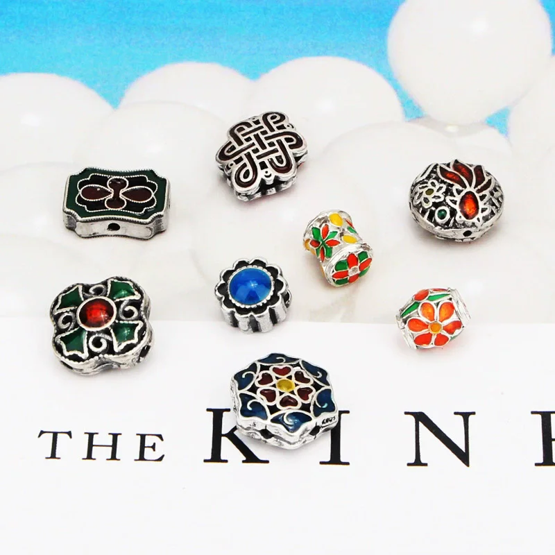 

Стерлингового серебра S925, капельный клей, фирменный синий ремесленный ведро, бусина в стиле ретро, полый маленький цветок, разделенная бусина, ювелирные изделия своими руками