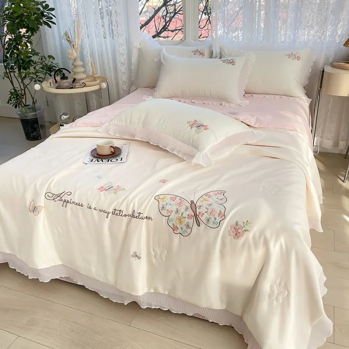 

Four piece set of washed silk embroidery summer quilt Korean version girl lace lace single summer cool quilt breathable skin fri