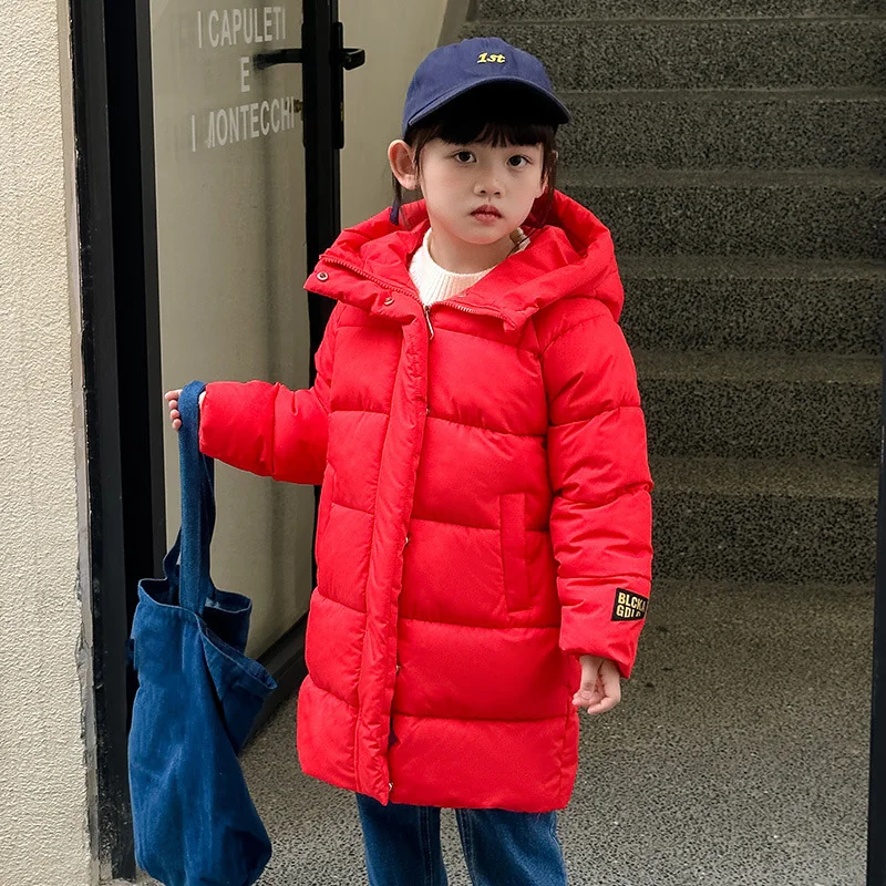 سترات طويلة بقلنسوة للأطفال معاطف شتوية دافئة جديدة للمراهقين ملابس خارجية سميكة مضادة للرياح سترات غير رسمية جديدة للأطفال من 4 إلى 12 سنة