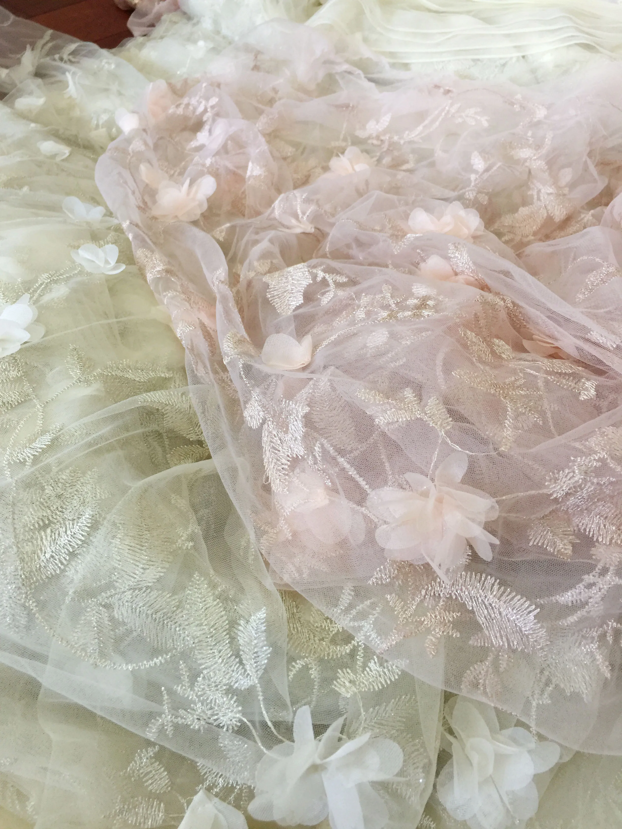 Exquisite Chiffon Meat Powder/Champagne Stereo Flower Screen Yarn Embroidery Lace Fabric Dress and Doll Cloth