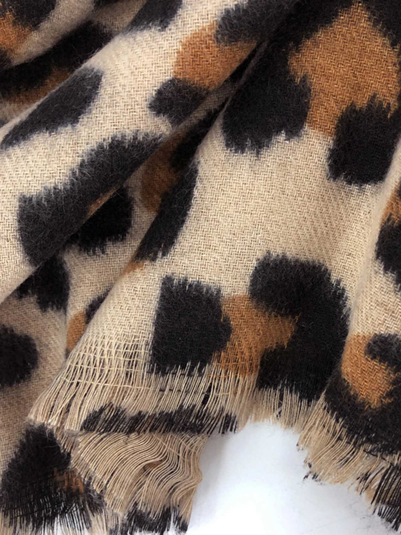 Leopard Imitation Cashmere Scarf Neckerchief For Women Fashion Shawl Wraps Winter Outdoor Keep Warm Lady Scarf Stoles 210*80cm