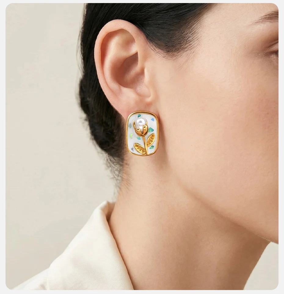 Vnox Vintage Französischer Stil Vergoldete Emaille-Tulpen-Halskette und Ohrringe Set, Tropfenförmig Bemaltes Blumenmuster mit Imitationsperlen, Hochzeitsgeschenk – Detail 3