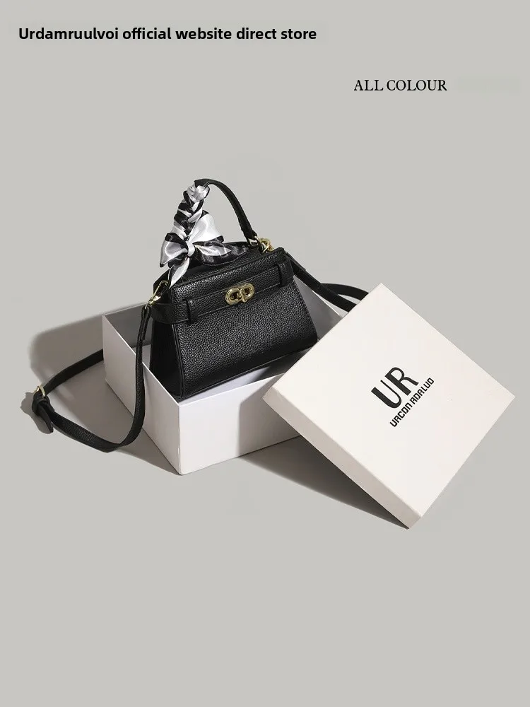 UR Luxury Small Handbag Women's Crossbody oulder Bag Commuter Tote Bag Soft Handle Medium Hardn Polyester  Zinc Al...