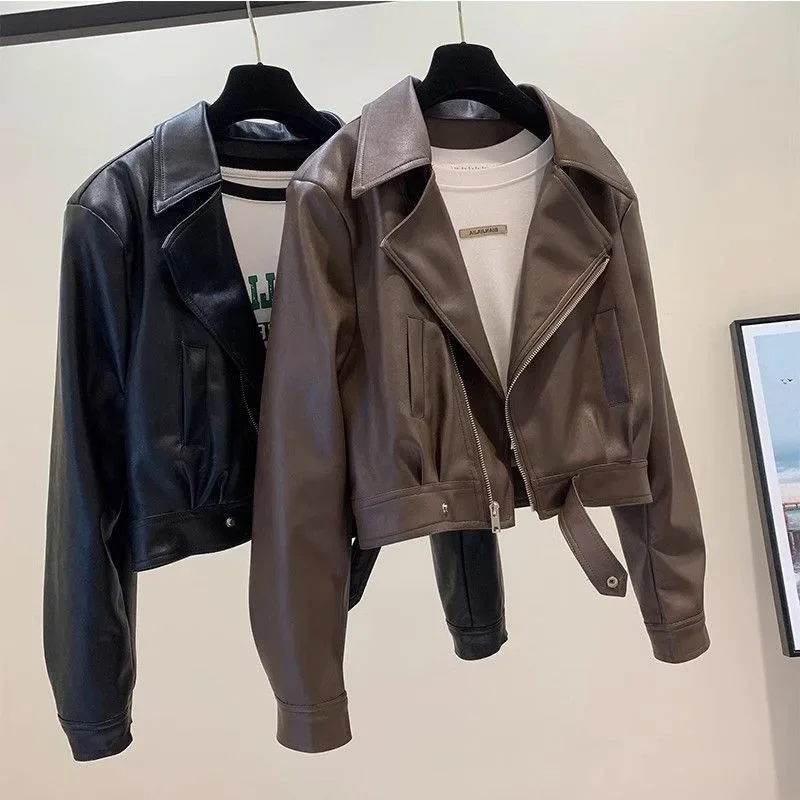 Chaqueta corta de cuero Pu para mujer, abrigo adelgazante a la moda para primavera y otoño, fibra de poliéster, tipo Regular de China continental