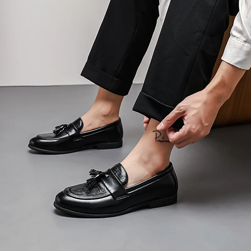 

Spring Summer New Soft Soled Comfortable Loafers Simple Black Men's Business Casual Shoes High-quality Leather Shoes for Men‘s