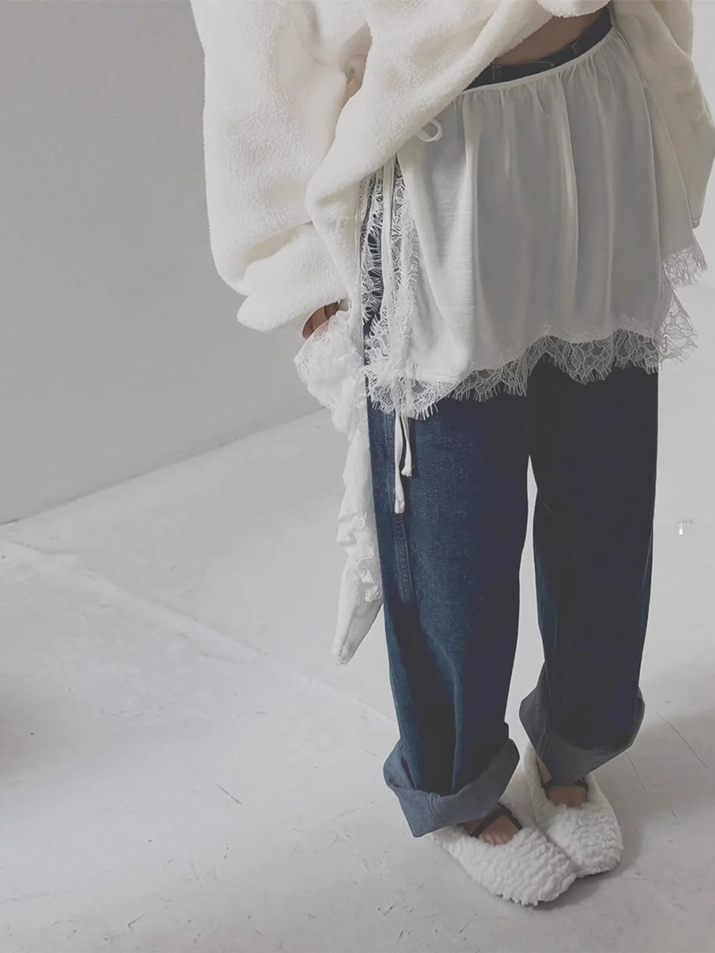

Sweet And Playful Lace Trimed Tulle Curtain White Eyelash Lace Belted Skirt Curtain Korean Style Polyester Fiber Scarf