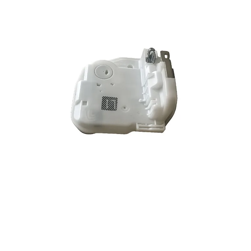 5715A728 5715A768 Suitable for Outlander Jinxuan right front lock machine, right front lock block 13-19 latch