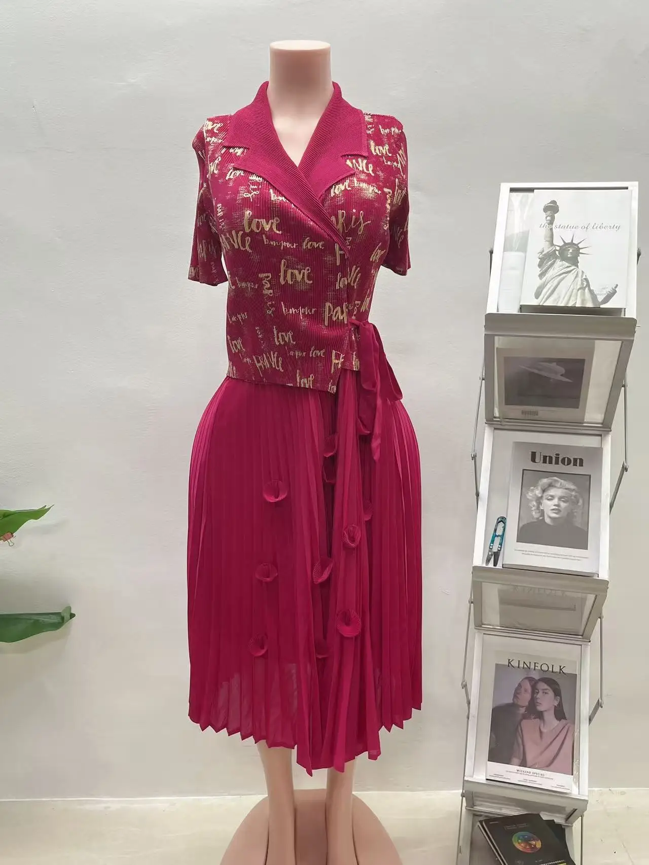 

Miyake Pleated Dress for Women 2025 New Gold-pinched Lapel Tie Loose Loose Women's Folds A-line Skirt