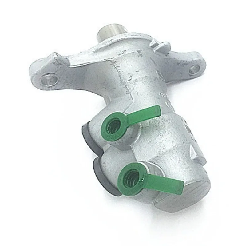 Brake Master Cylinder 1610892280 for Peugeot 301 2008 208 for Citroen C3XR C-Elysee 2014 2015 2016 2017 2018 2019 2020 Brand New
