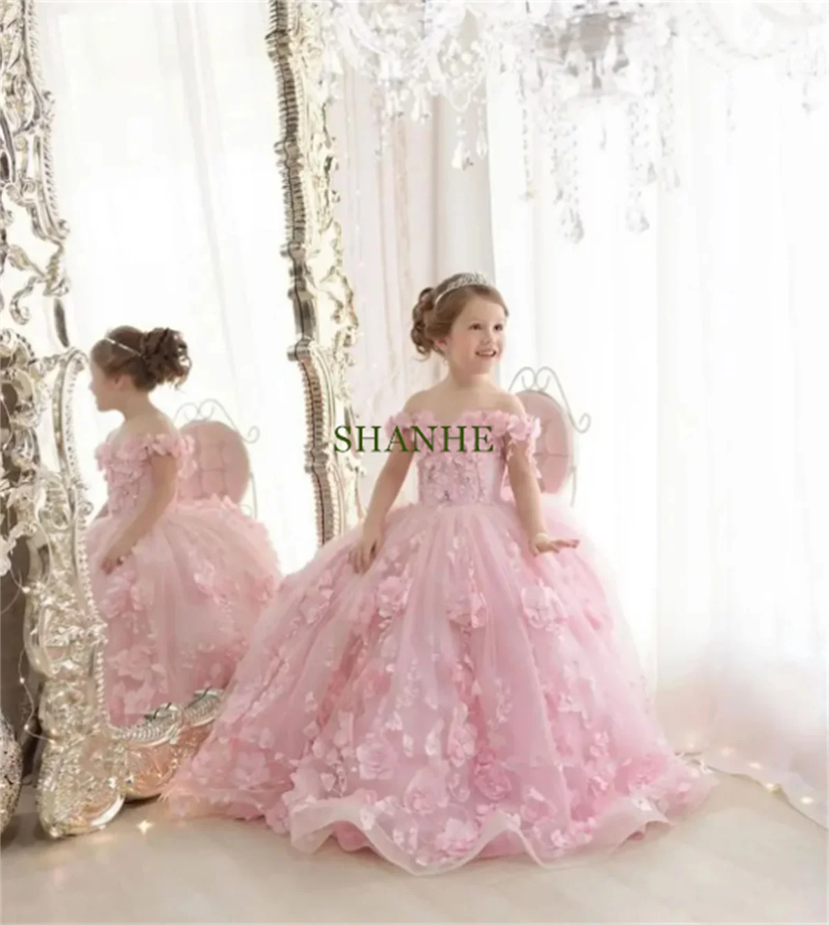 

Cute Flower Girl Dress For Wedding Pink 3d Applique Off Shoulder Beading PearlsTulle Child First Eucharistic Birthday Party Dres
