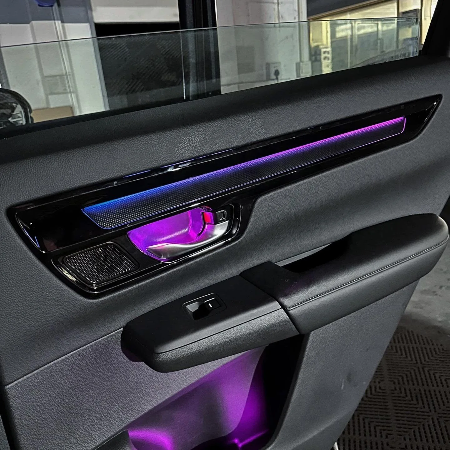 Upgrade 64 Color Dynamic Symphony Ambient Lighting High Quality Interior Atmosphere Lamp Accessories for Honda CRV 2026