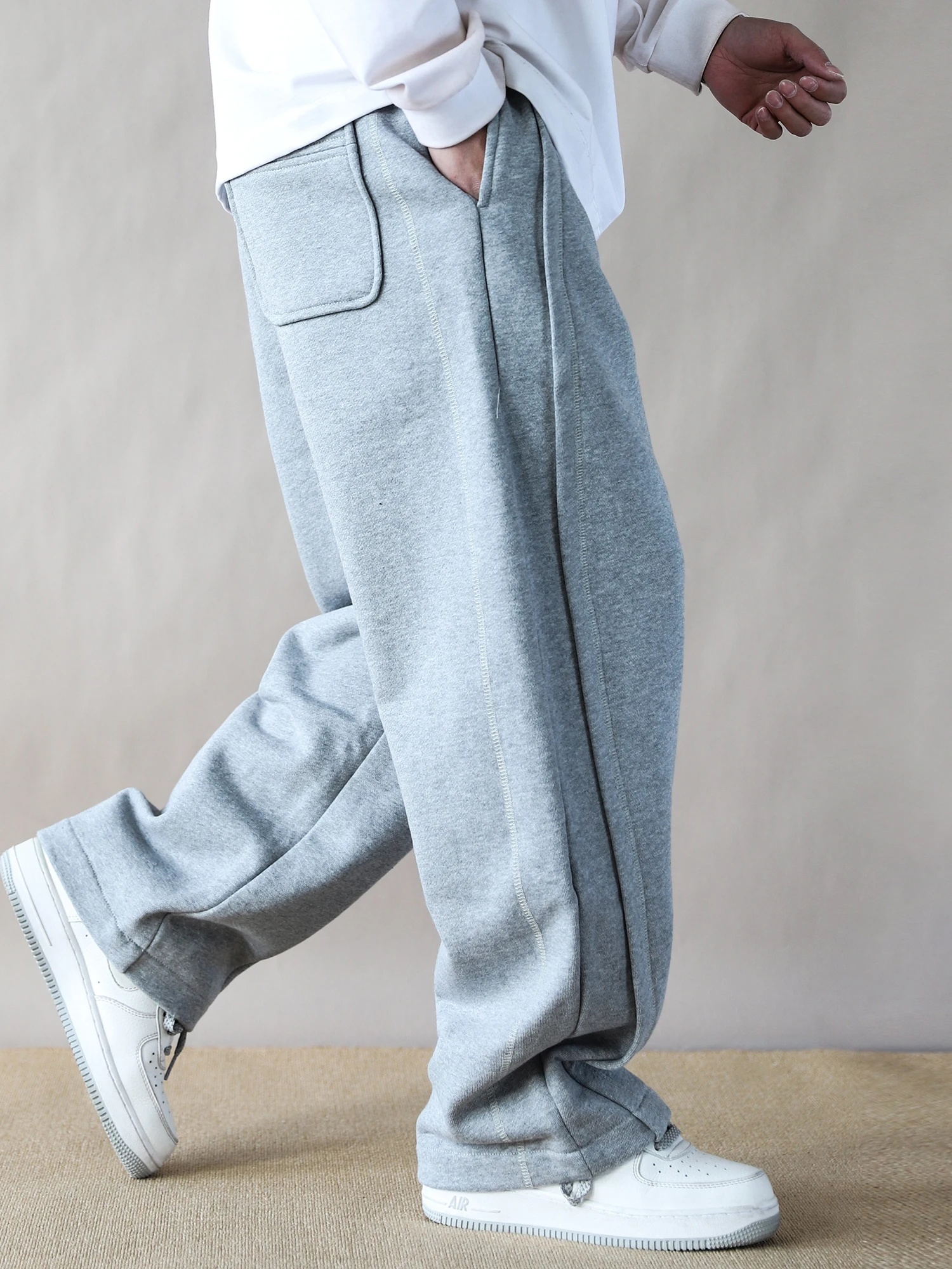 

Thiened Straight Leg Pants Men's Loose Casual ey Sports Commuter Wide Leg American Sle Simple Design New 2025