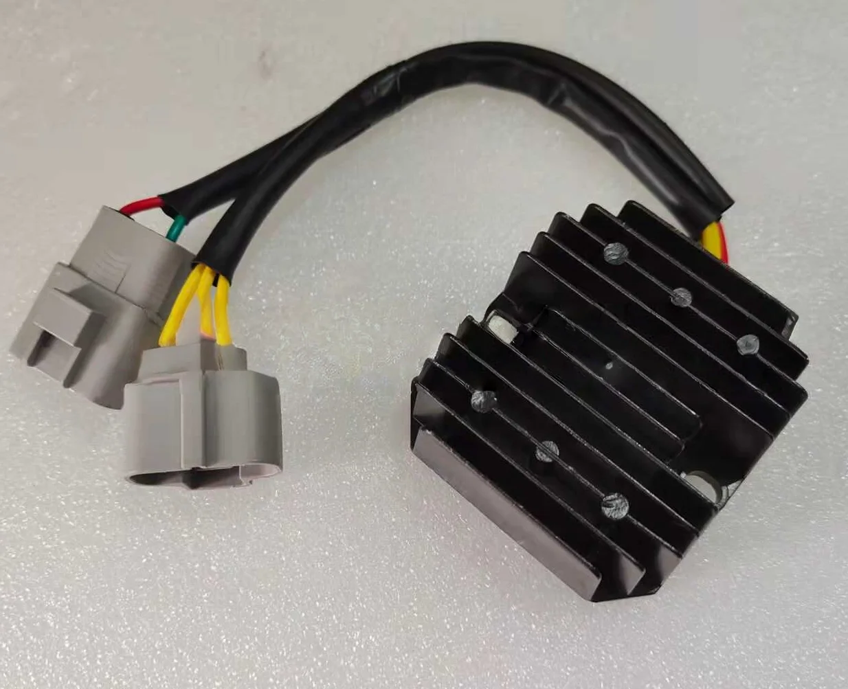 For Qjmotor QJ300-12 SRV300 rectifier charger Qjmotor SRV300 SRV350 charger voltage regulator inverter